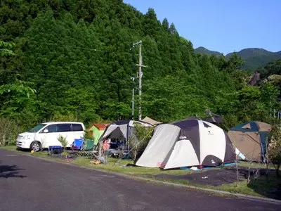 円満地公園オートキャンプ場